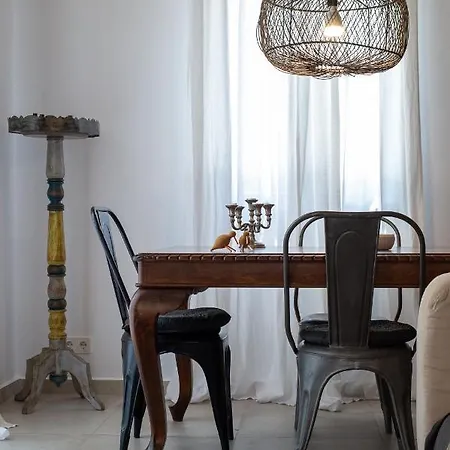 Villa Arterravilla, A Hidden Sanctuary. Makriotika