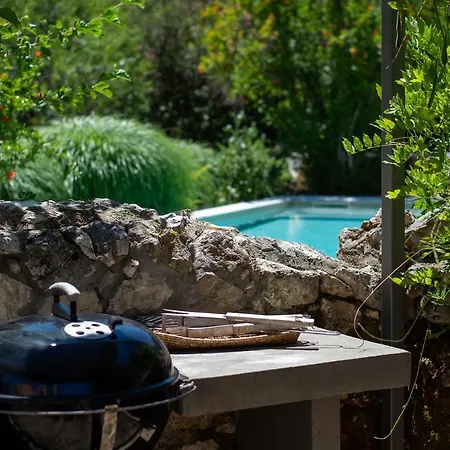 Arterravilla, A Hidden Sanctuary. *