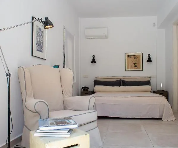 Villa Arterravilla, A Hidden Sanctuary. Makriótika