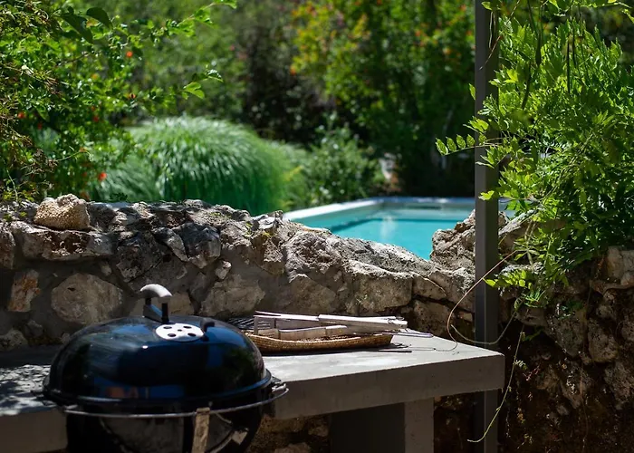 Arterravilla, A Hidden Sanctuary. *